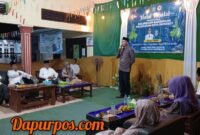Foto : Lurah Bangselok Edy Wahyudi, S.IP. ketika memberikan sambutan pada acara halal bihalal