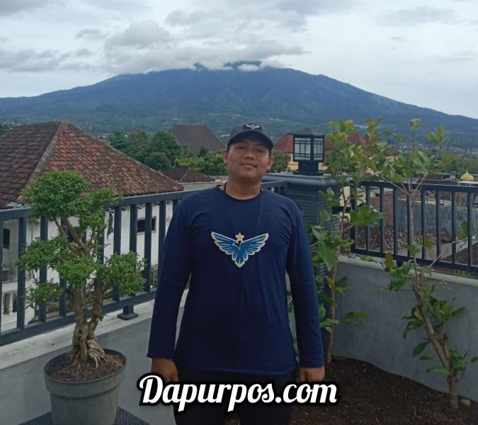 Oplus_0