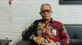 Foto : Direktur BPRS Bhakti Sumekar Sumenep H. Hairil Fajar