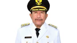 Foto : Wakil Bupati Sumenep, KH.Imam Hasyim