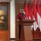 Foto : Sekjen PDI Perjuangan di Hadapan Para Peserta Seminar