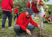 PDI Perjuangan Sumenep Gelar Aksi Tanam Pohon di TPA Torbang, Tegaskan Komitmen Ideologis Jaga Lingkungan