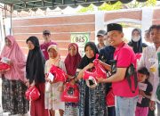 Ramadan Penuh Berkah, PDI Perjuangan Sumenep dan Yayasan BES Berbagi Bansos untuk Dhuafa di Bangselok